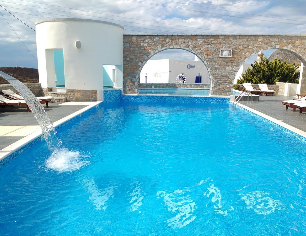 Vigla Hotel Aegiali Esterno foto