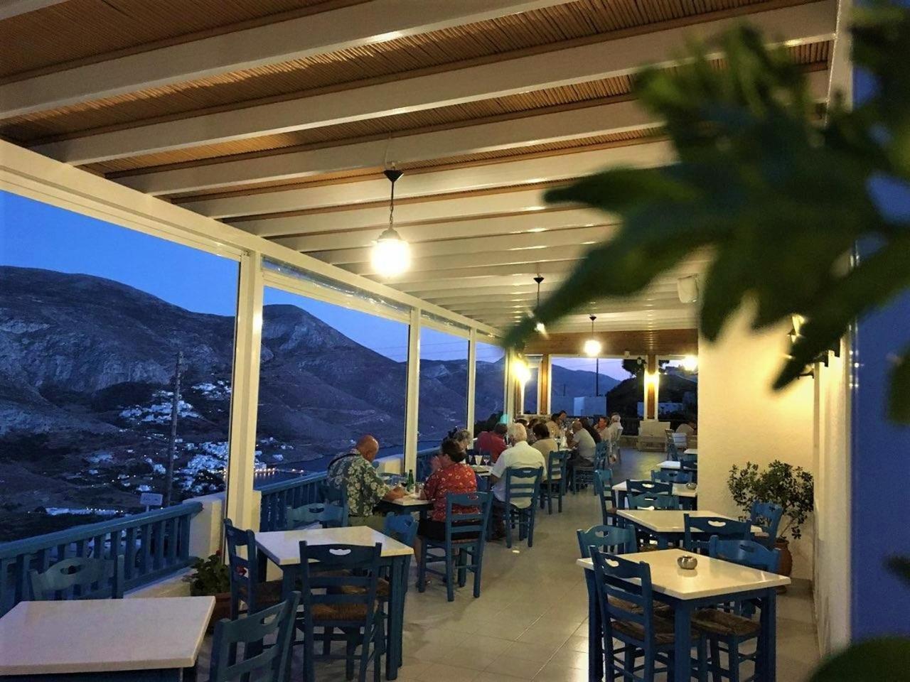 Vigla Hotel Aegiali Esterno foto